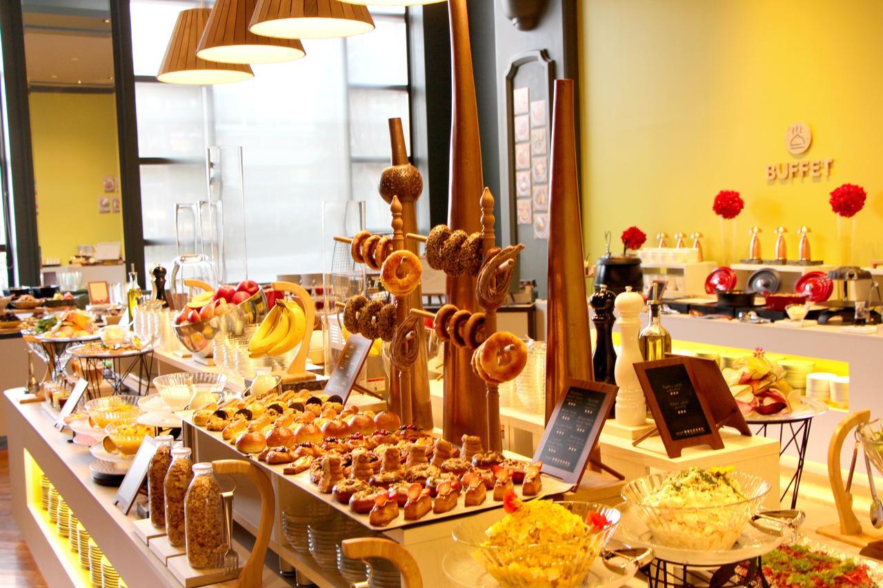 Omo7 Asahikawa By Hoshino Resorts المظهر الخارجي الصورة A buffet at a hotel